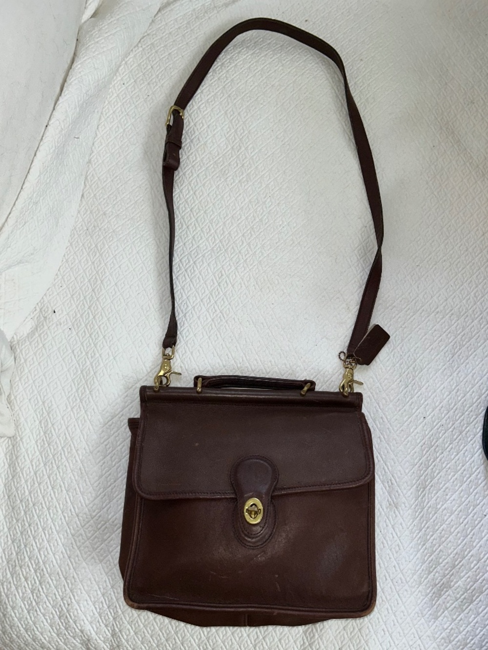 Coach Willis Vintage 90s brown saddle leather crossbody shoulder bag purse USA